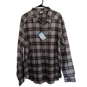 NWT Columbia button down men's shirt classic checkered pockets long sleeved